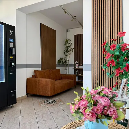 Hotel Runge 24 7 Check In&Free Parking-2